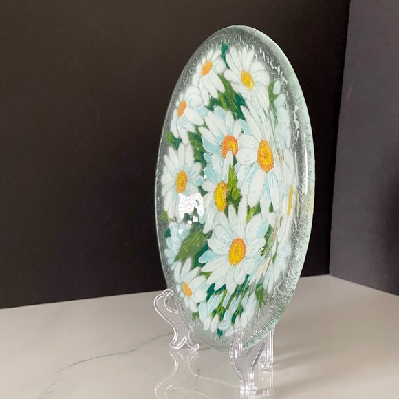 8.5" Daisy Bowl by Peggy Karr - Picture 4 of 8